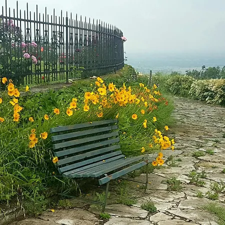 La Palazzina Bed & Breakfast Agazzano